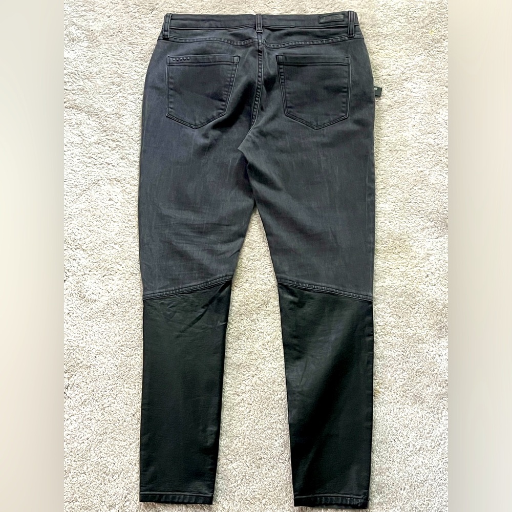 NWT BLANK NYC Skinny Classique Black faux leather Embellished Jeans 29 NEW - Picture 4 of 6